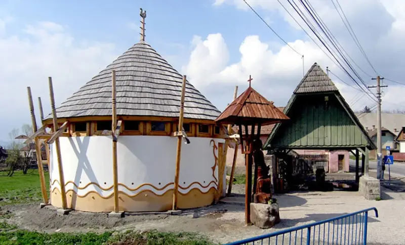 Que voir dans la station thermale de Băile Tușnad et ses environs