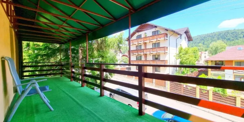 Casa cu Brazi, photo 2 sur 83