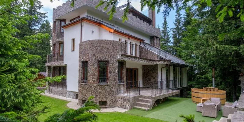 Castelul de Piatra, photo 3 sur 75